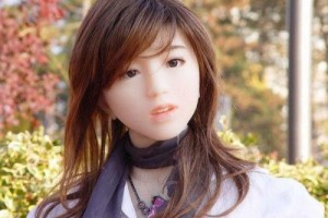 蜷缩在泡沫里的机器人，最后一次展望它的未来