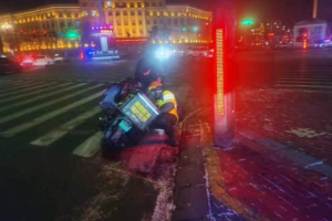 【春雷行动】民警及时救助城市 “奔跑者”