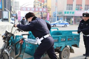 春雷行动：通河公安多措并举开展道路交通治理专项行动