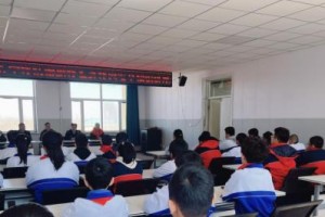 哈尔滨市公安局双城分局经侦大队  开展普法宣传教育进校园活动