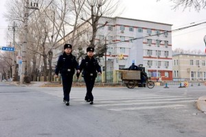 【春雷行动】南岗公安护航“平安清明” 筑牢安全文明祭扫防线