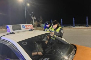 宣防并举 冰城公安助您远离“车内盲盒”风险