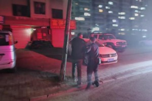 男子醉酒“不知归” 民警援手送其回