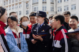 冰城公安：珍视荣誉 增添平安动能