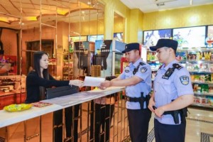 冰城公安：中考前“拉网式”踏查考点  筑牢平安护考防线