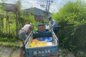 巡逻途中伸援手，平凡“警”事暖人心