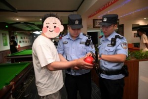 道外公安：守护“烟火气”  夏日“警”色浓
