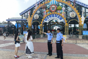 一景一策精准守护  冰城公安筑牢景区安全防线