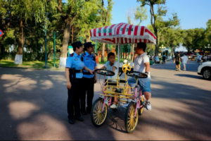 冰城公安：  守护每一处美景 更守护游在美景的你