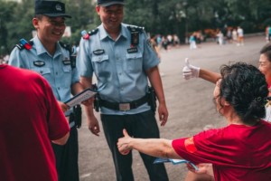 道外分局：以“心”护游 景中有“警”