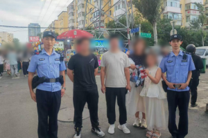 警民情深暖冰城：南岗分局民警巡逻中连续两日成功救助走失儿童