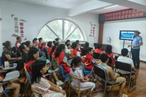 冰城公安的温暖守护 只为您的平安出行