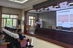 “警”随其后  香坊分局打造企业发展“安全舱”