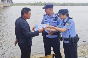 洒一腔热情  守一江平安  冰城公安多维度筑牢秋季水上安全防线