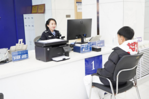 冰城公安：以窗口新貌绘就便民利企新图景