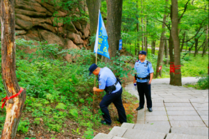 松峰山派出所：铸魂守青山 实干护平安