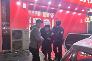 一句“租大楼”让民警听出了背后的隐情