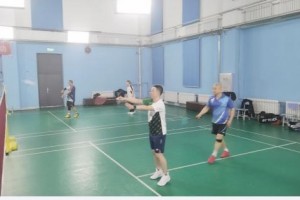 活力羽球 悦动职场——鸡西移动公司羽毛球兴趣小组绽放激情