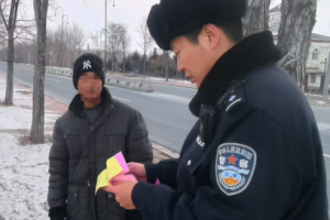 呼兰分局：织密冬季江面安全防线  巡逻防控显实效