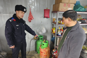 除隐患 筑防线  冰城公安筑牢冬季护游安全防线