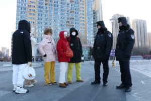 冰城公安：多维织密防线  筑牢冬季江上安全屏障