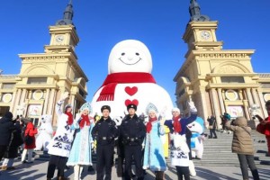 雪韵冰城擎盾护航  道里公安绘就冬季旅游平安画卷