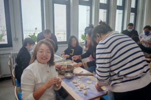 传统文化暖人心 团队协作增情谊  — 中国移动大庆分公司举办冬至包饺子活动