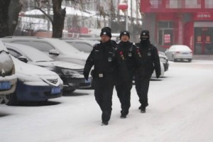 冰城公安的冬日暖“警”
