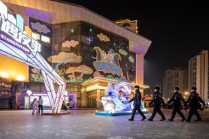 冰城公安：深学笃行全会精神  奋力书写护航高质量发展新篇章