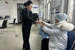 木兰公安：户籍“小窗口” 服务“大民生”