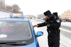 风雪返程路 冰城公安倾力书写“守护答卷”