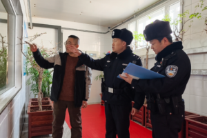 冰城公安：警企同心 以平安护航企业发展