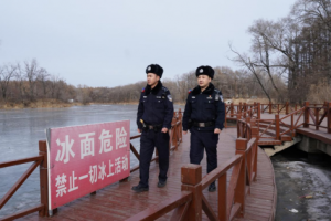 冰城公安：“排查+巡防+宣传”  绘就春融期江上安全平安图景