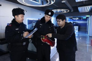 冰城公安：念好“三字诀”  让“九小场所”平安满格