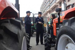 警徽护春耕 黑土绘丰景  冰城公安筑牢春耕安全防线