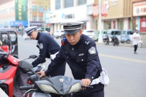 路口见文明 冰城暖出行
