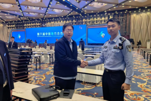 高效护航博览会 冰城公安彰显城市温度