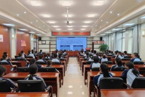 一校一体检 一课一普法 冰城公安全力护航校园安全