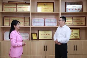 打造自身核心竞争力 为业主提供优质服务