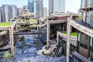 西安万象城与《服饰与美容VOGUE》开启可持续时尚风潮， 以首发势能共创城市新地标