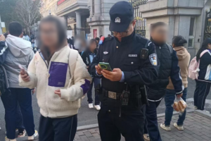警民同心护平安：巡逻警力连续  助民解忧获赞誉