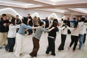 赋能教师，就是赋能未来——盘古树教育心理学课程走进灯湖中学