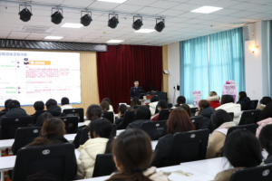 冰城公安进校园 反诈护航青春路