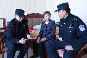 冰城公安：精准普法护民生  同心共守医保“救命钱”