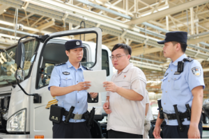 “宣”入人心 冰城公安筑牢安全防线