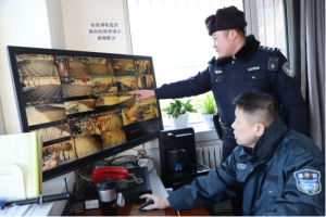 抓实“四个百分百”检查 筑牢护校安园安全防线