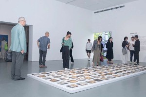 因为迷恋秦砖汉瓦，这位艺术家把汉字拆解再创作