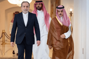 以色列防空神话，被伊朗导弹击穿，外媒：海湾国家耐心耗尽，或下场打仗