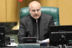 伊朗议长：美国散布大量假消息以抑制油价