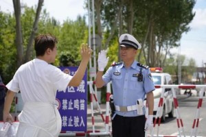 冰城公安：从青丝到白发  他们为梦想站好最后一班岗